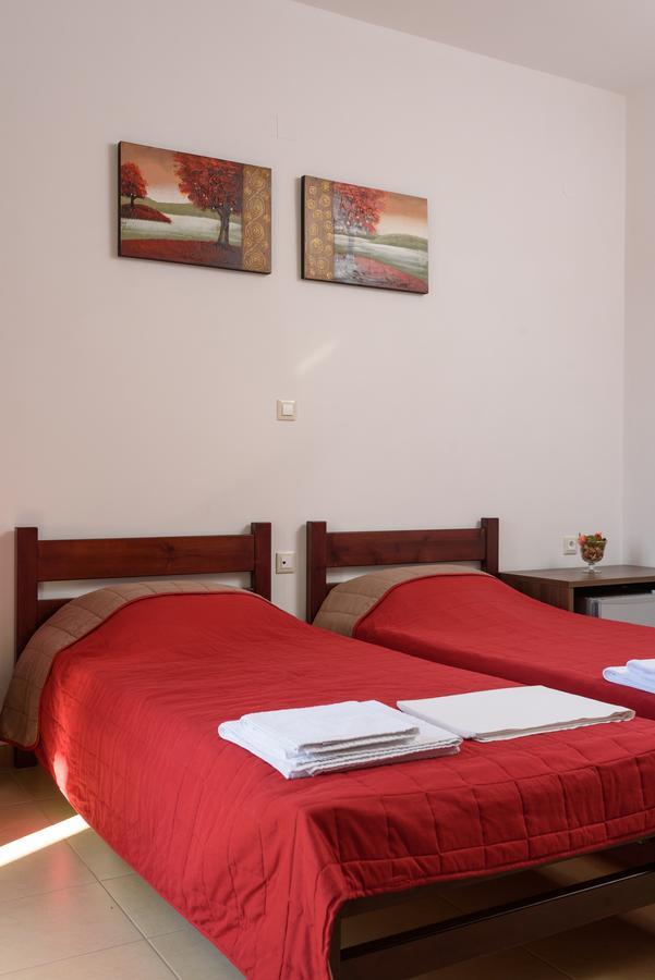 Elpidis Villa Кокинос Пиргос Екстериор снимка